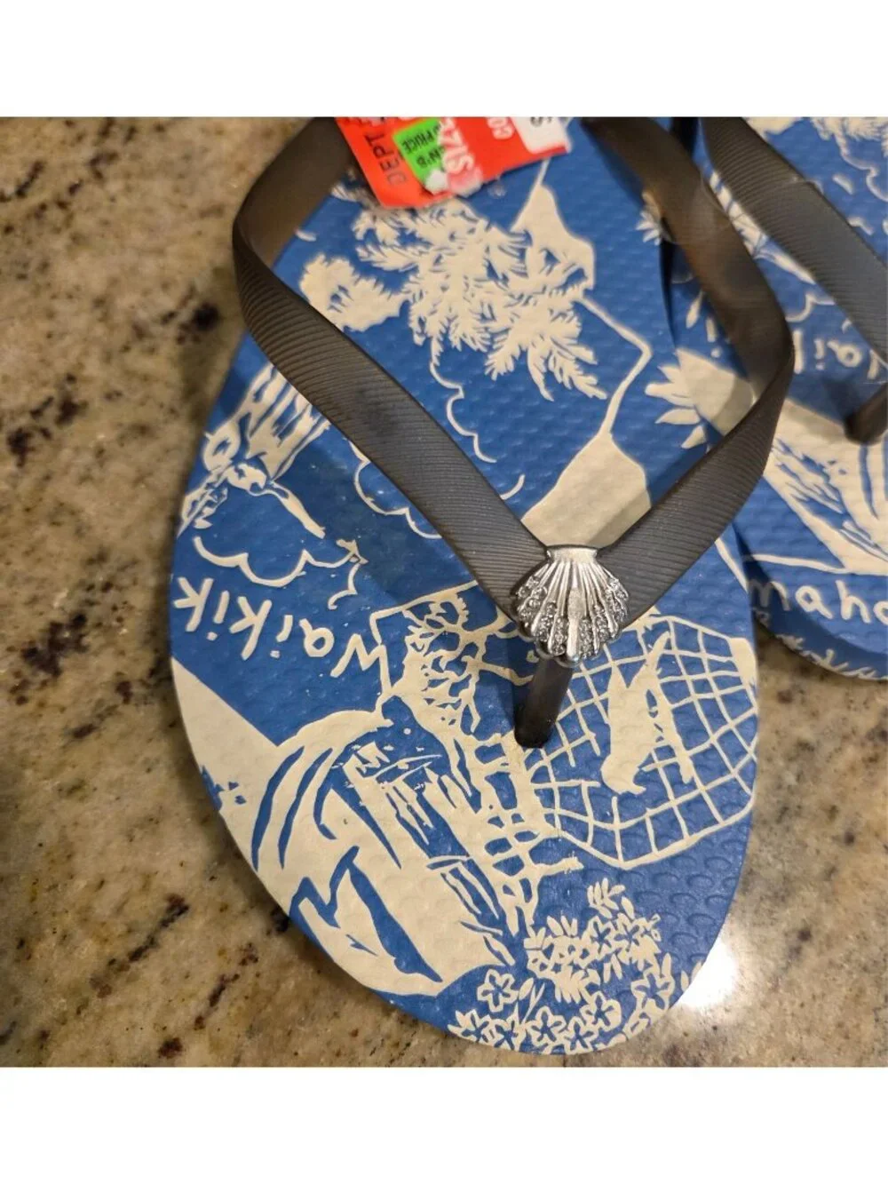 New! Tommy Bahama Womens Sz 7 Blue Flip Flops Silver Shell Waikiki Hawaii Mahalo